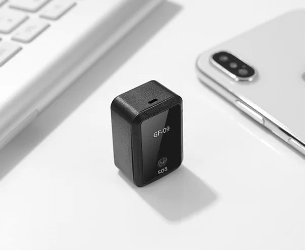 Pequeño Rastreador gps GF-09